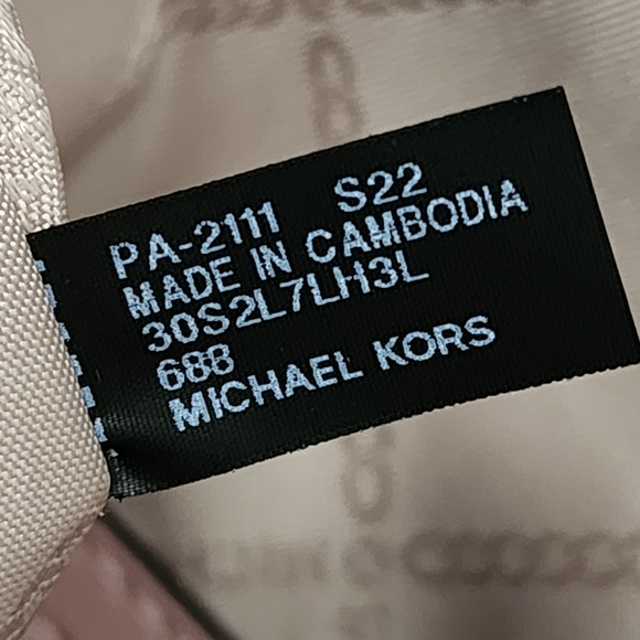 Michael Kors Laney LG Hobo Shoulder Bag Pink - Picture 6 of 7